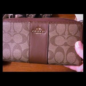 Coach wallet